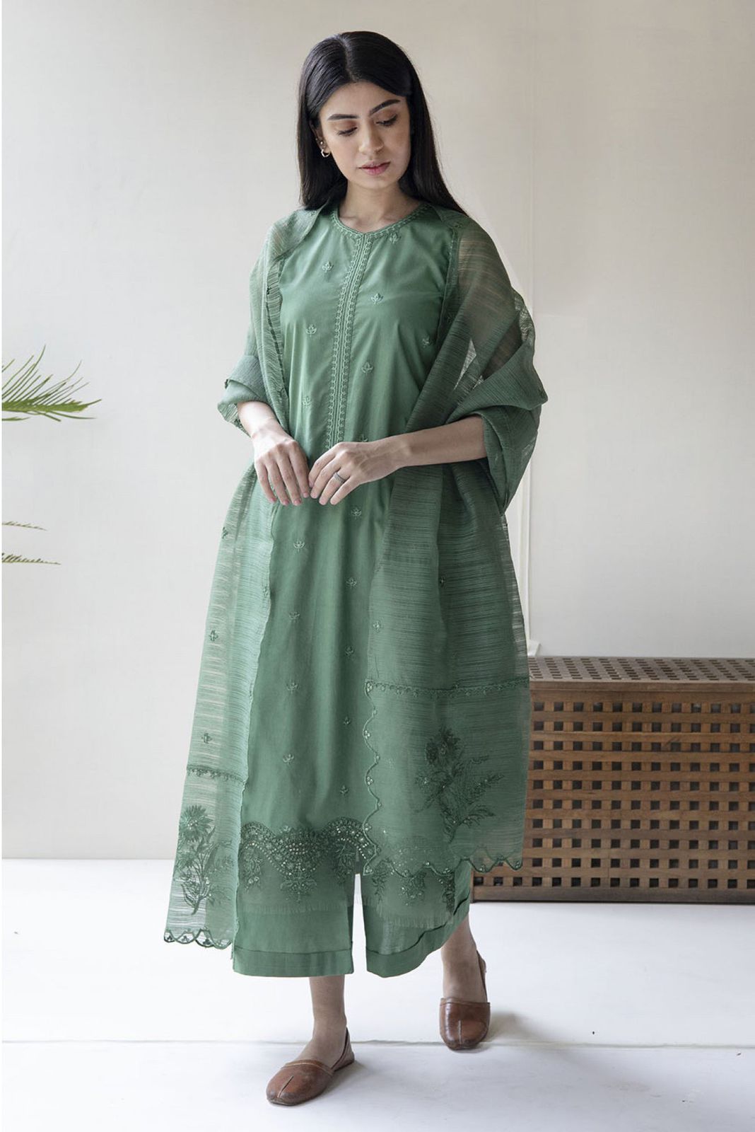 Dhanak-3PC Embroidered Shirt With Organza Embroidered Dupatta-140