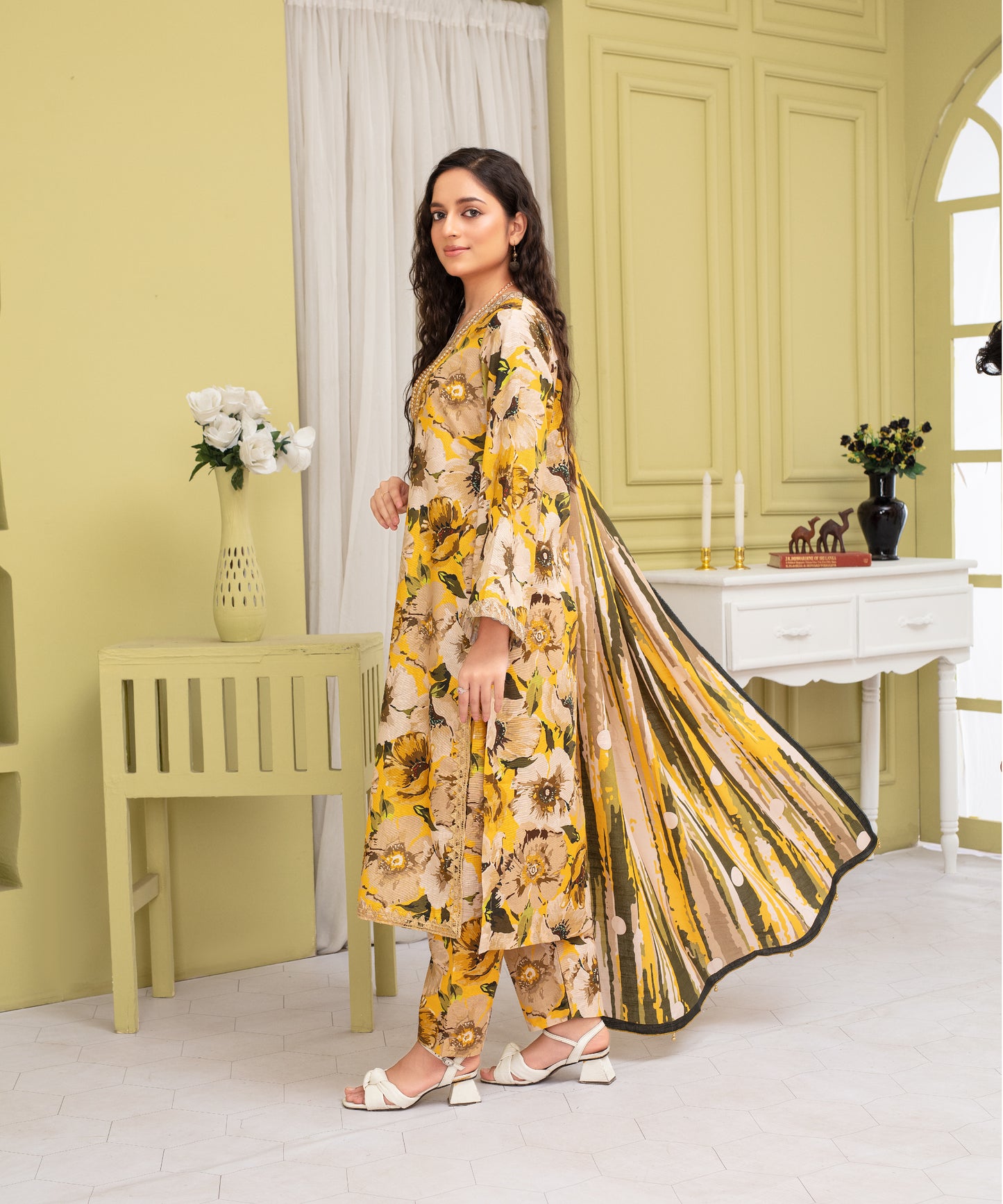 3PC WITH KHADDAR PRINTED SHIRT & TROUSER-910