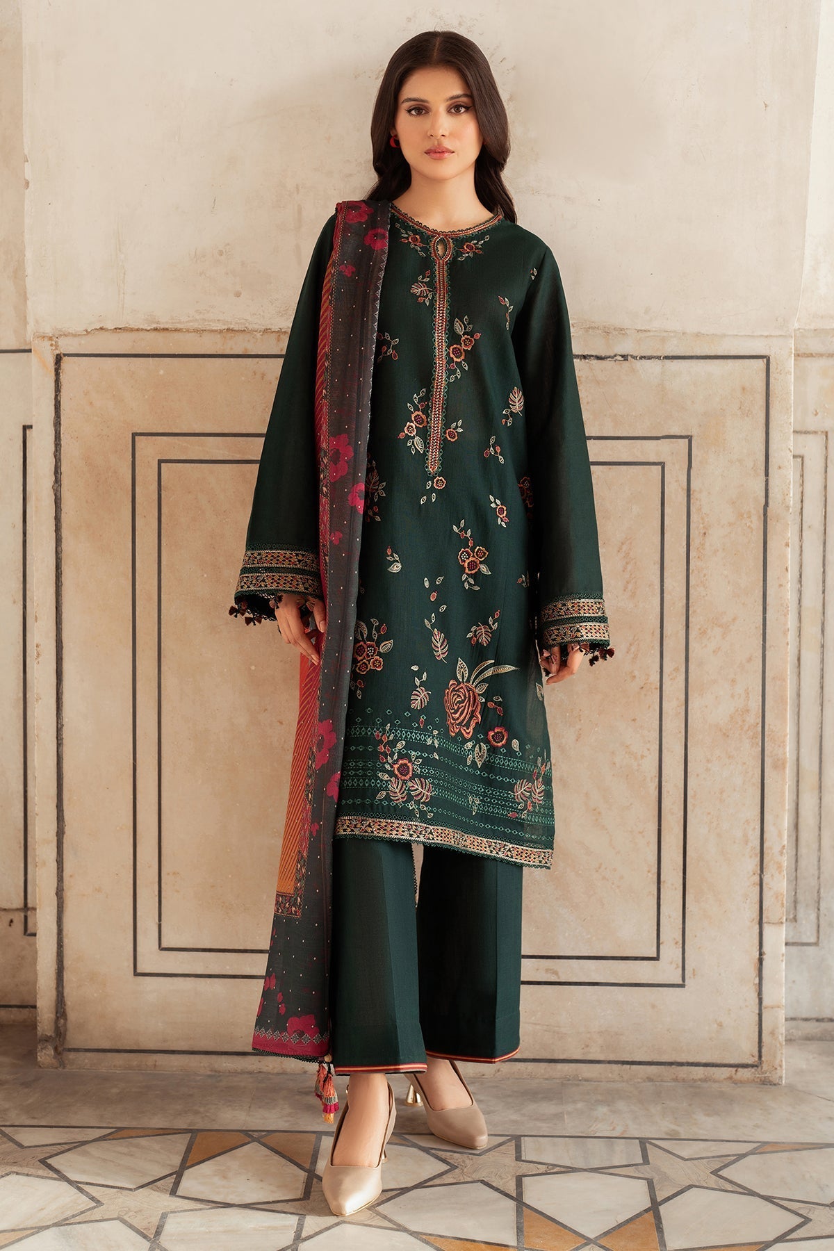 3PC Dhanak Embroidered Shirt With Digital Printed Shawl-133
