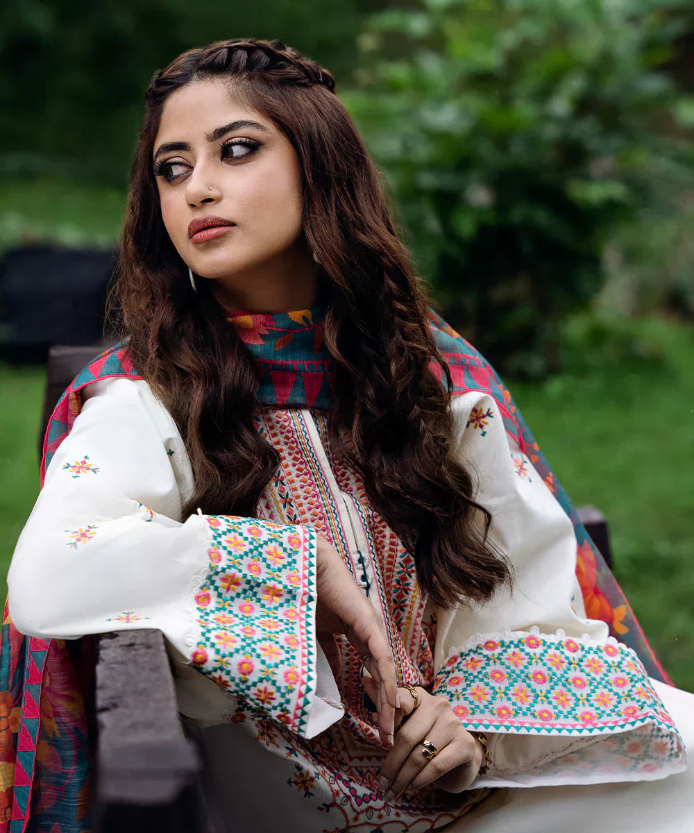 Lawn-3PC Embroidered Shirt with Digital Printed Jacquard Dupatta - 1355