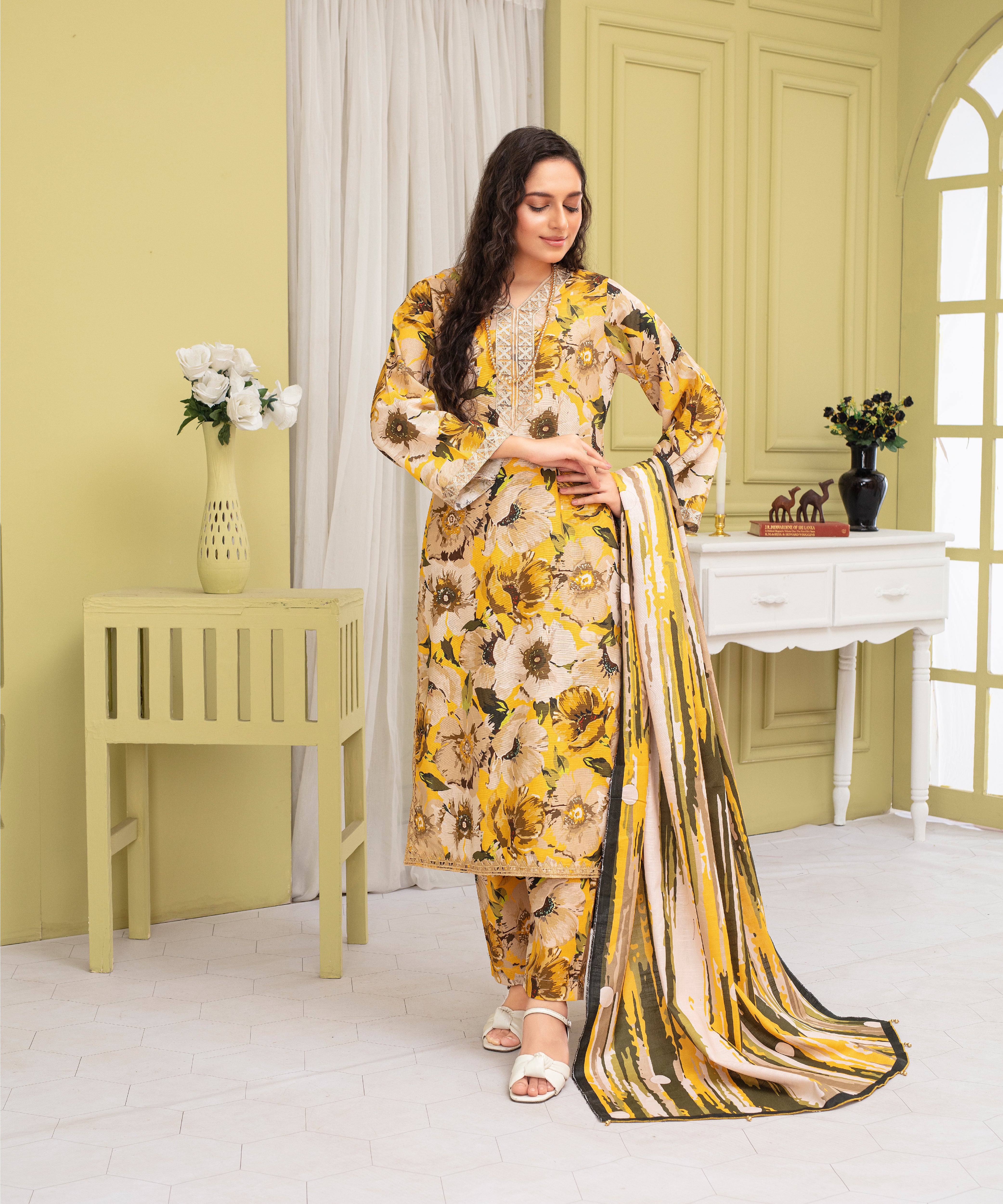 3PC WITH KHADDAR PRINTED SHIRT & TROUSER-910