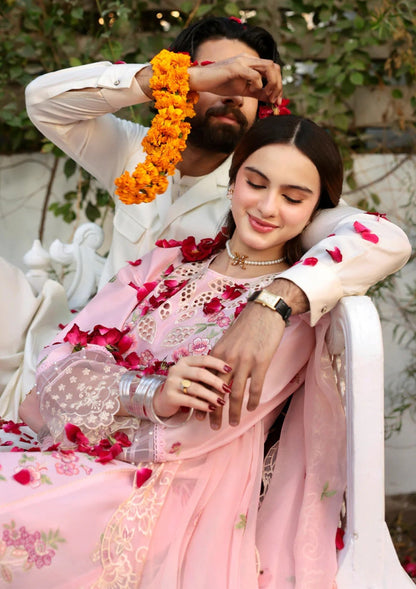 Lawn-3PC Embroidered Shirt with Organza Embroidered Dupatta- 1367