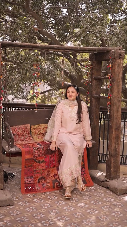 Lawn-3PC Embroidered Shirt with Digital Printed Jacquard Dupatta-1422