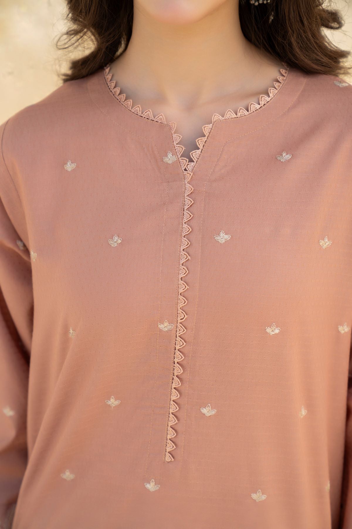 Dhanak-2pc Embroidered- 3295