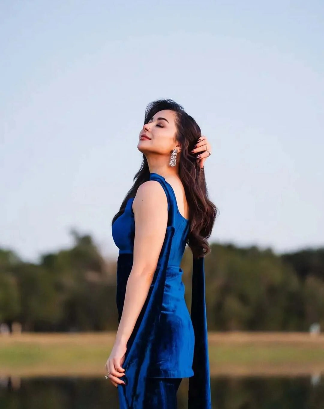 Velvet - Micro 9000 7.5 Yard Suit - 957